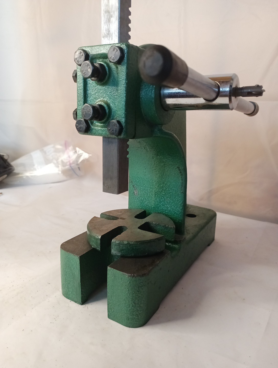 Lightly Used Green 1/2 Ton Model No. 0 Arbor Press
