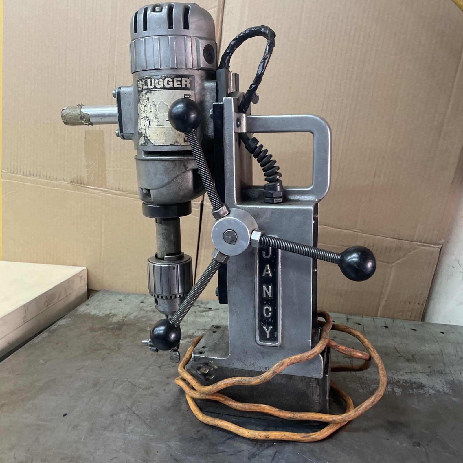 Jancy Slugger Magnetic Base Drill JM2000 With 3/4” Jacobs Chuck Demag Mode