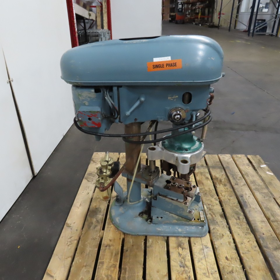 Delta 14″ Bench Top Model Drill Press 120/230V 1PH W/ Commander Multi-Drill Head