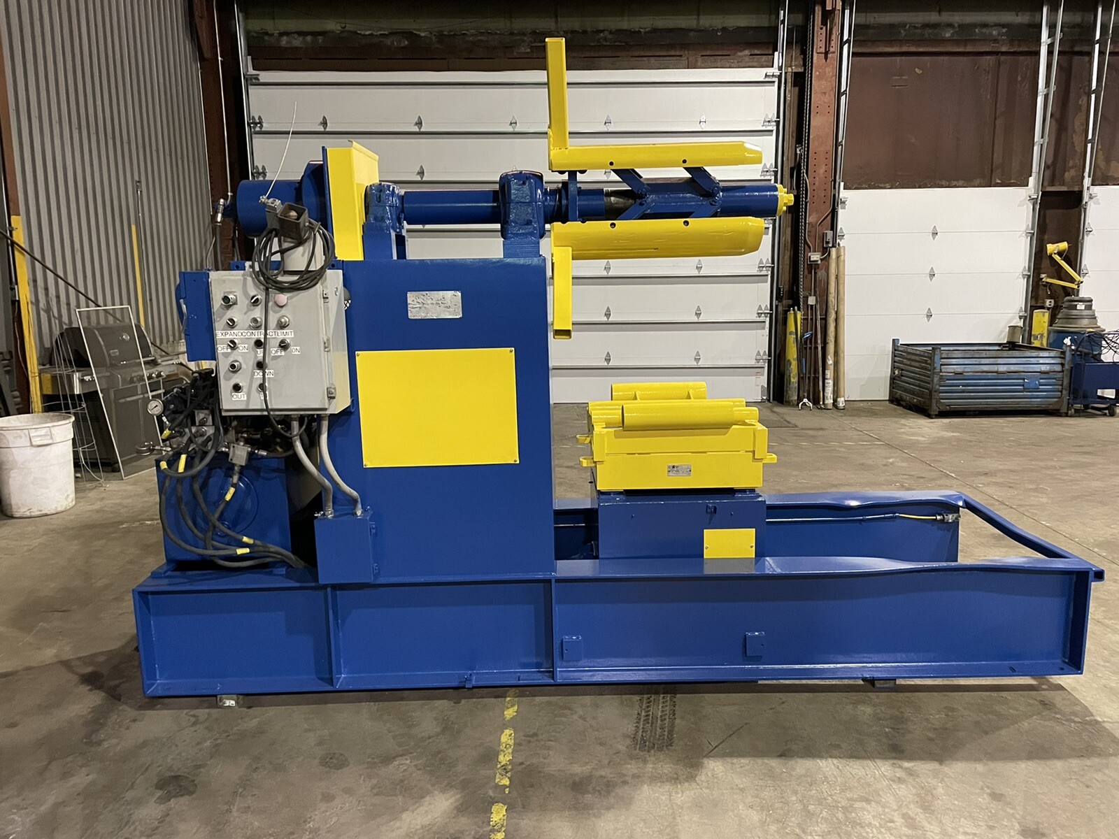 DALLAS 10,000 LBS. COIL REEL WITH CAR