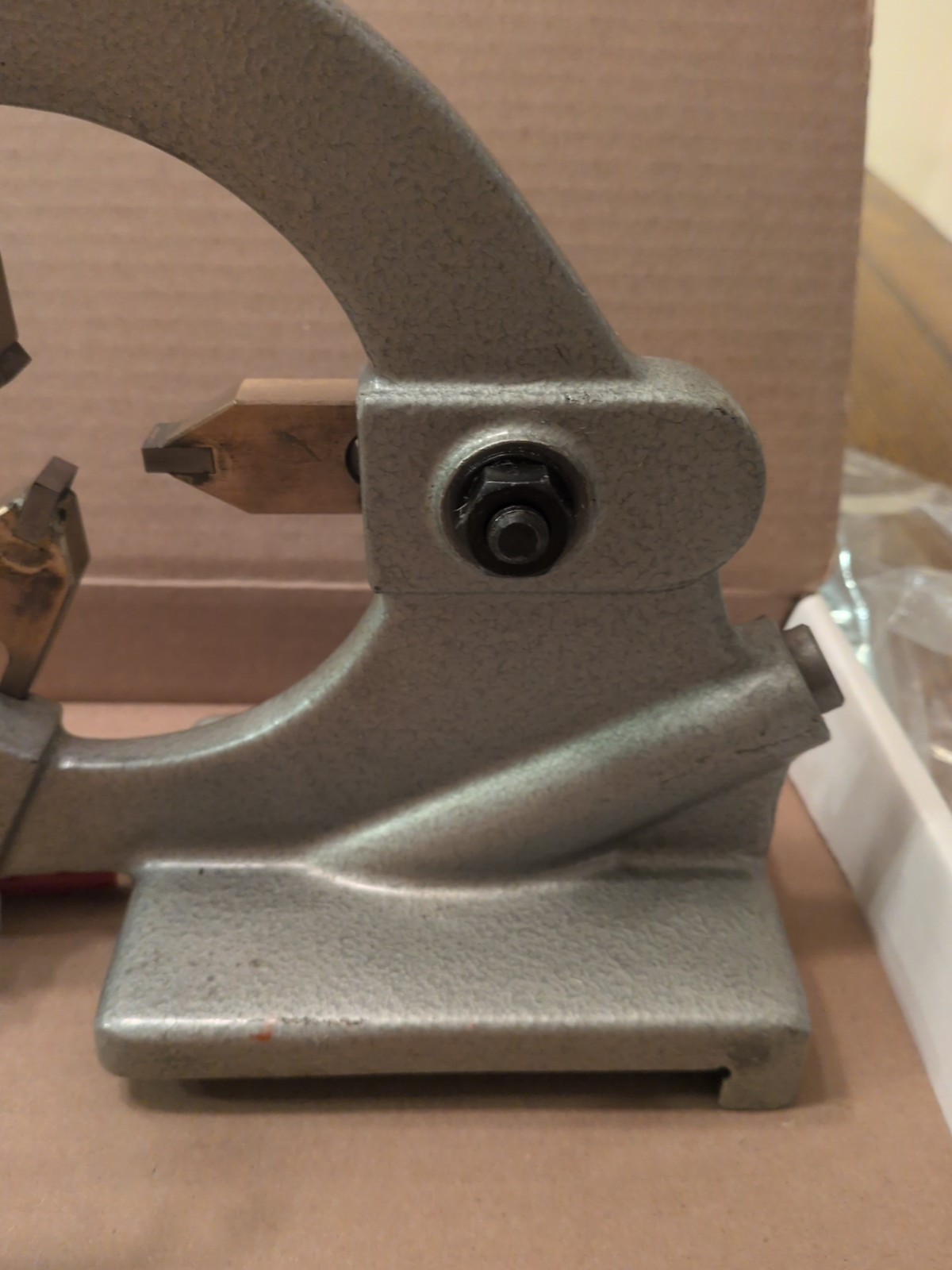 STEADY REST FOR SMALL METAL LATHE Or Grinder