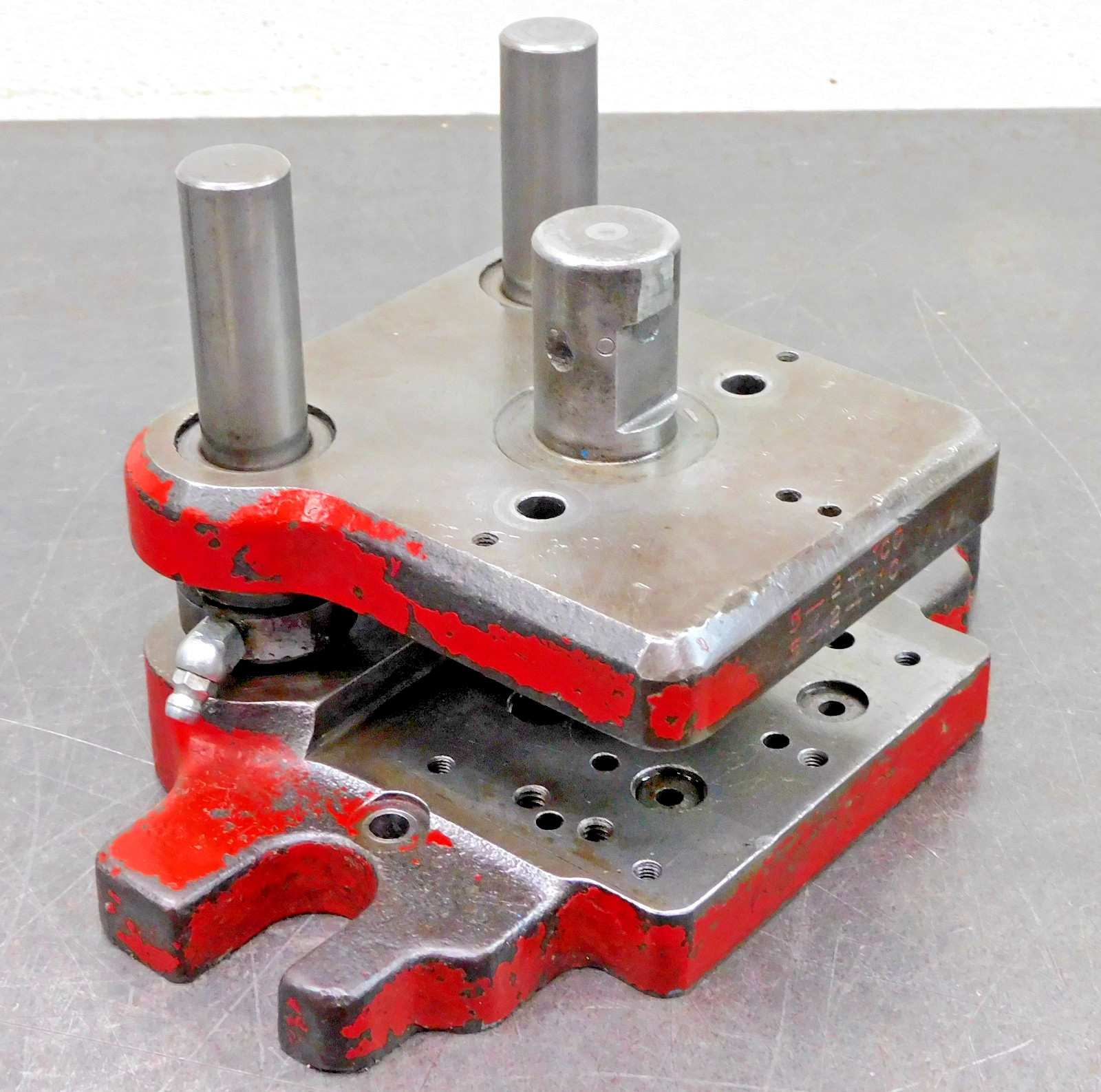 Unbranded Precision Die Set Pneumatic Punch Press 11/16″ post