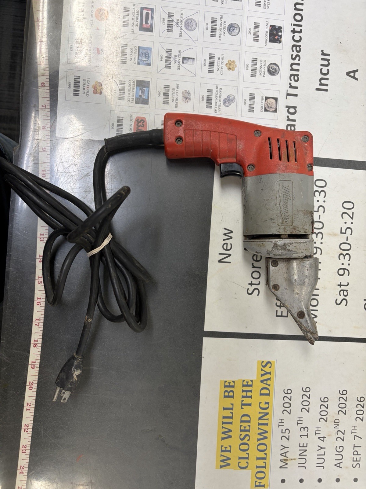 Milwaukee 6852-20 Corded Electric 6.8 Amp 18-Gauge Shear – Tool Only