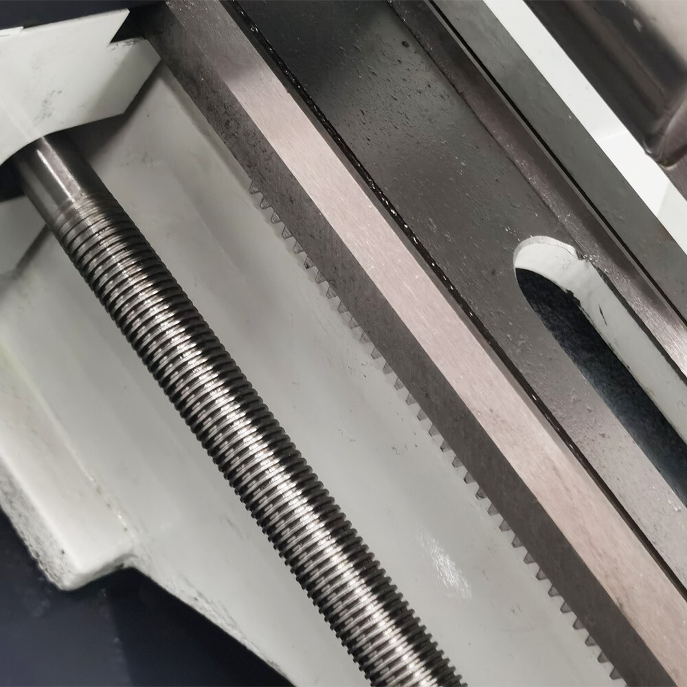 53.94*11.81″ Precision Long Metal Lathe WM210V Brushless Bench Lathe 110V 1100W