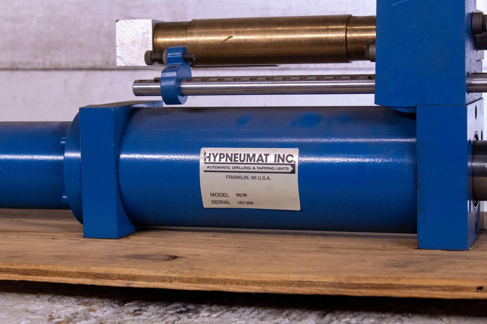 HYPNEUMAT DQ38 Drilling and Tapping Unit