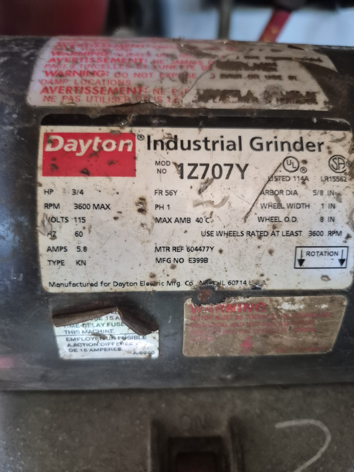 DAYTON INDUSTRIAL GRINDER 1Z707Y 3/4 HP 3600 MAX RPM 115 VOLT 5.8 AMP 8″ WHEEL