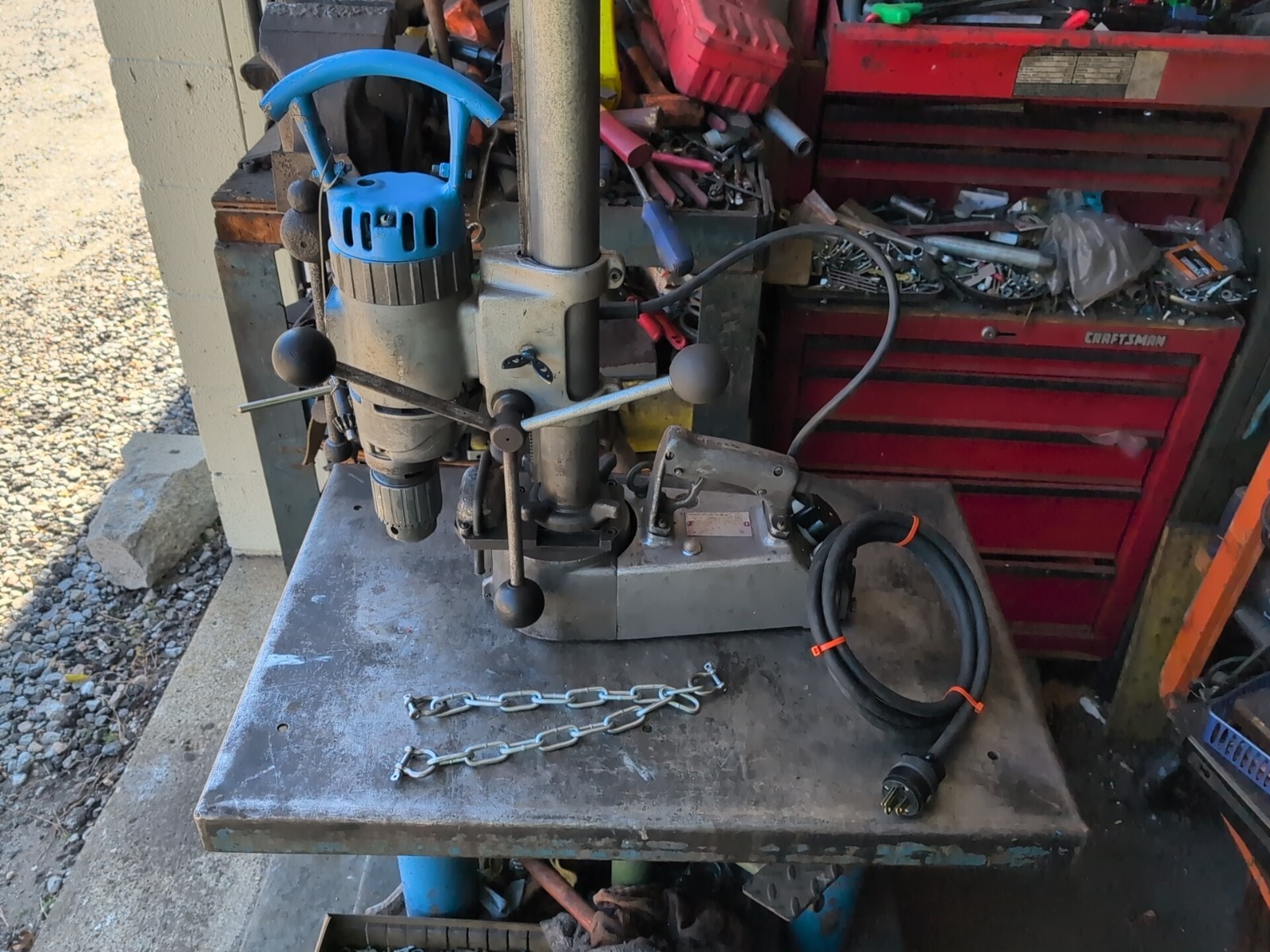 Black & Decker 3/4″ Magnetic Drill Press 1551, Type 1, 375rpm