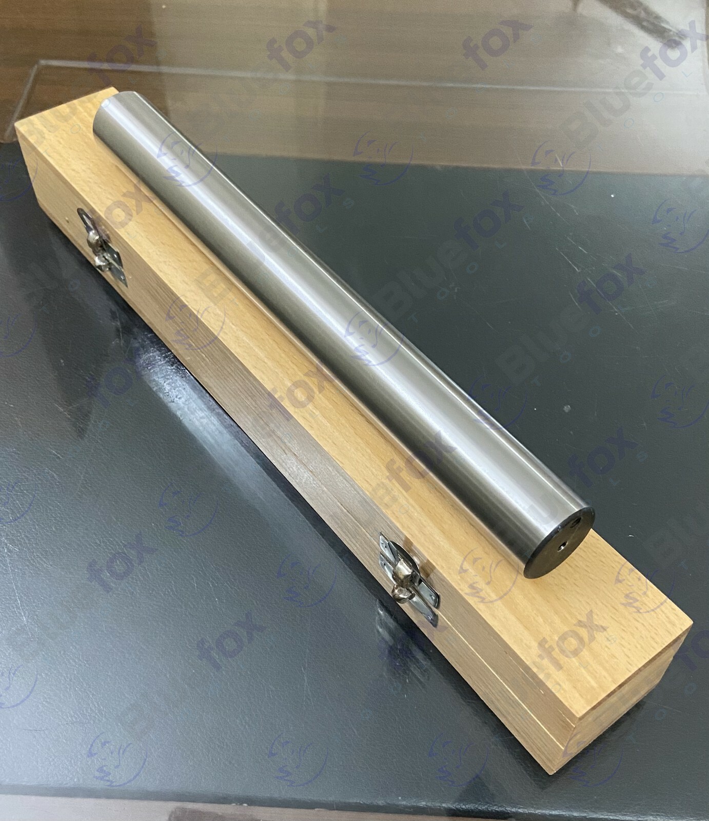 Lathe Alignment Test Bar 272mm (10-3/4″) Parallel Shank Mandrel Wooden Box