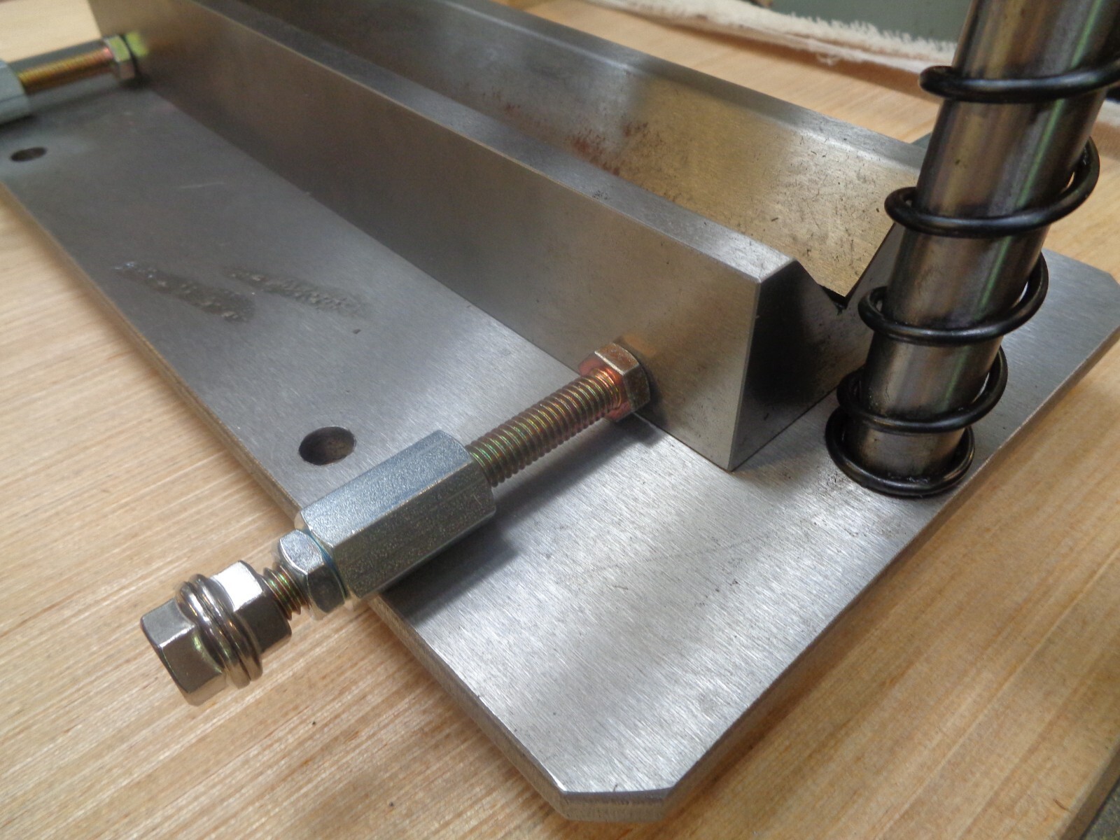 Bottom Die Improvements for your 20 Ton Shop Press 12″ Press Brake Attachment
