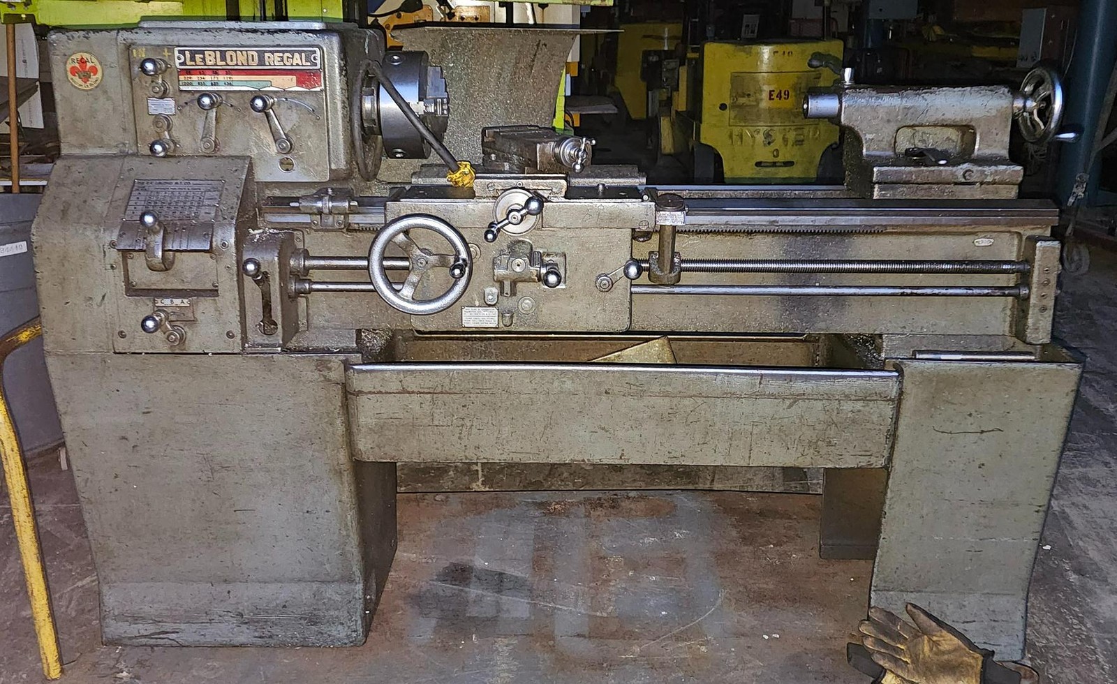 LeBlond Regal 14″ x 30″ Engine Lathe | Manual Geared Head | 4-Lever Toolroom