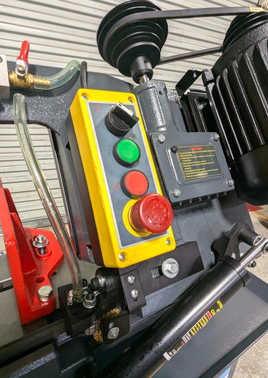 DAKE SE912 9 x 12 Horizontal Bandsaw 110v 1HP Step Pulley *Scratch & De