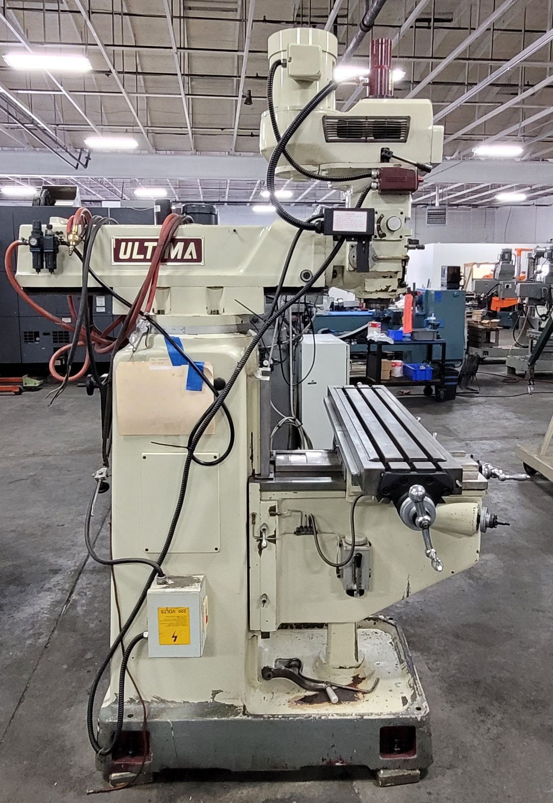 Acer Ultima 4VK 5 HP Vertical Mill w/40 Taper, PF, PDB, DRO