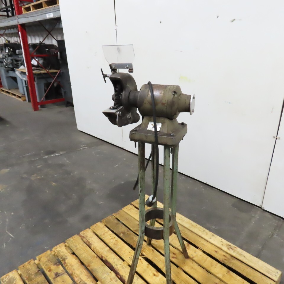Rockwell 23-200 7″ Pedestal Mounted Bench Grinder 120V 1PH Tested