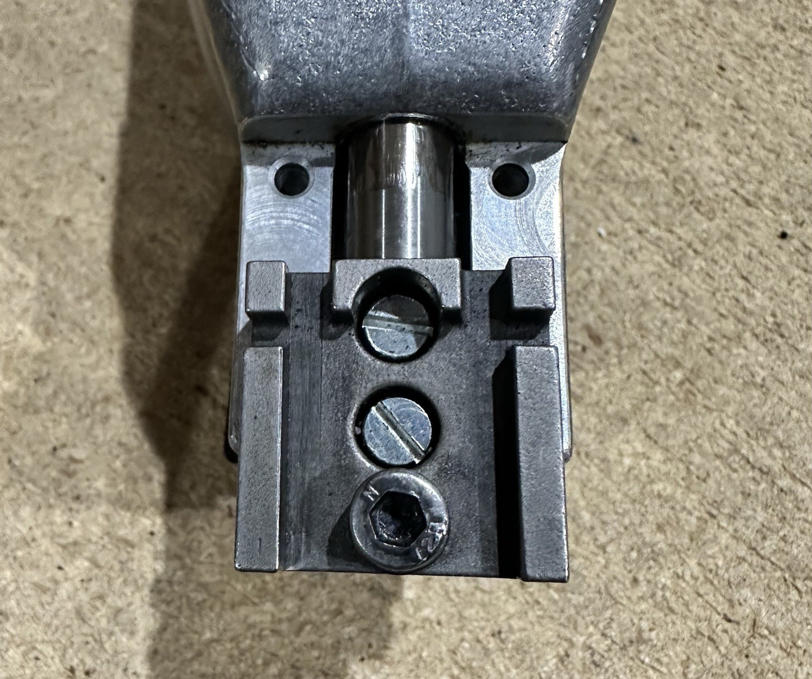 Dapra Biax HM-10 Variable Speed Half-Moon Pattern Scraper, 110V