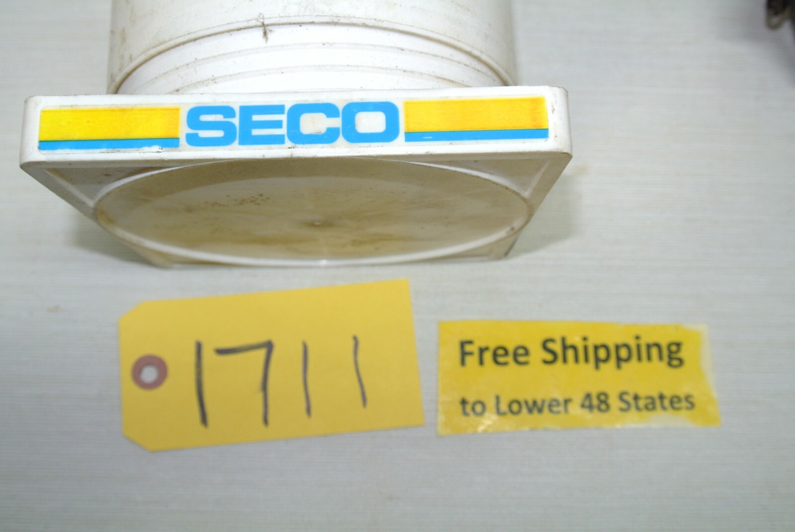 Carboloy Carbide Insert Cutter # R220.43-05.0-05 830 Milling Tool (Damaged)