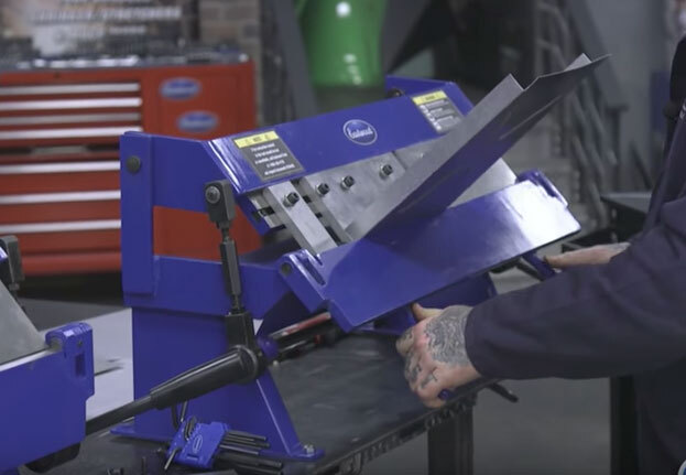 Eastwood 24″ Small Shop Box And Pan Sheet Metal Brake Metal Sheet Working Tool