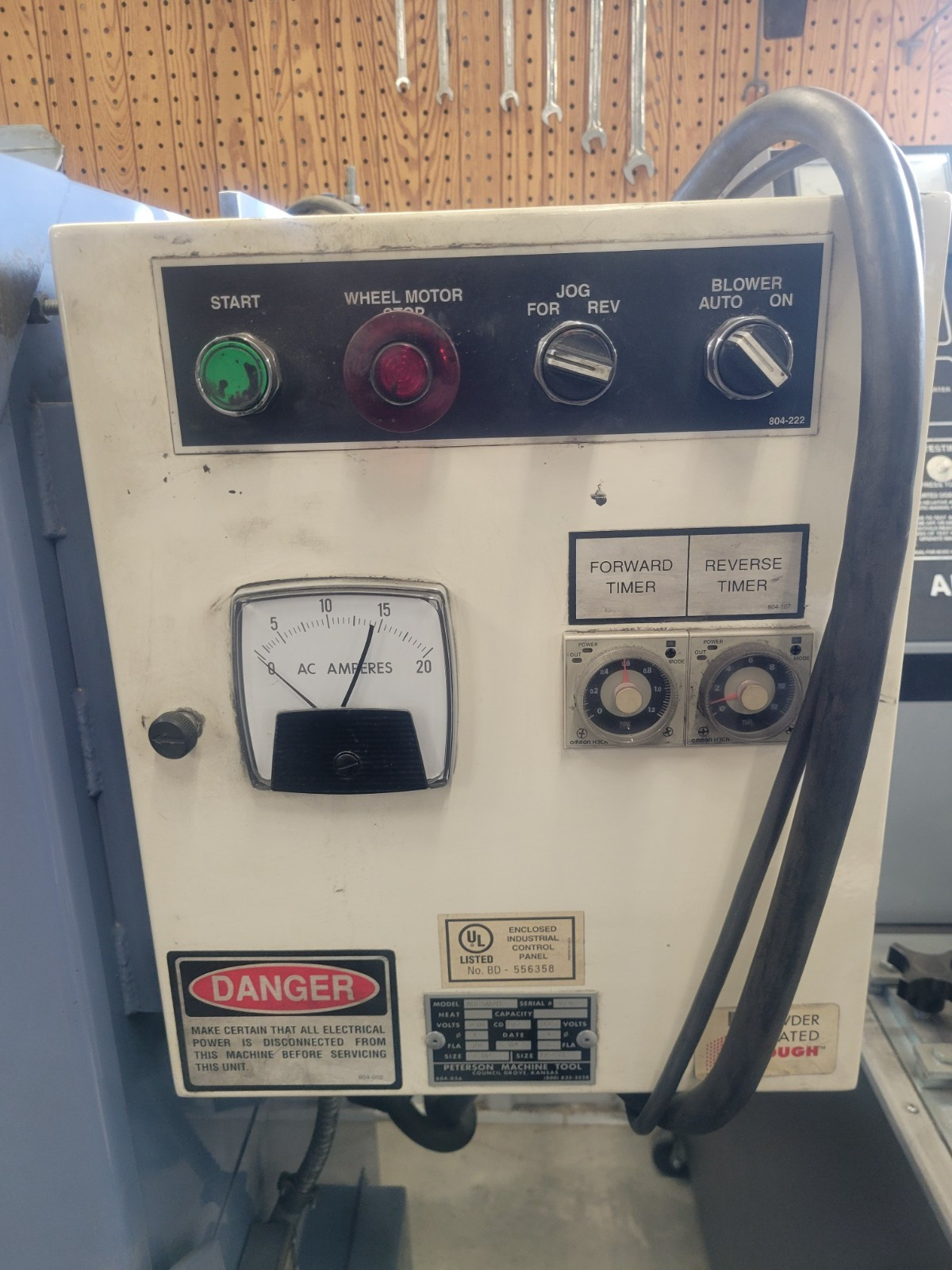 Peterson Machine Tool Co. Large Tumbler with Filtration System and Abrasive