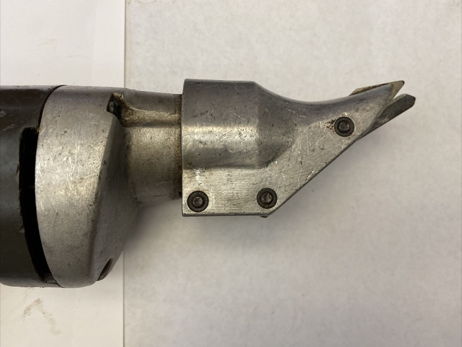 Kett Power Shear Model K-200 LR35671 Cuts 18 GA. C.R. Steel.