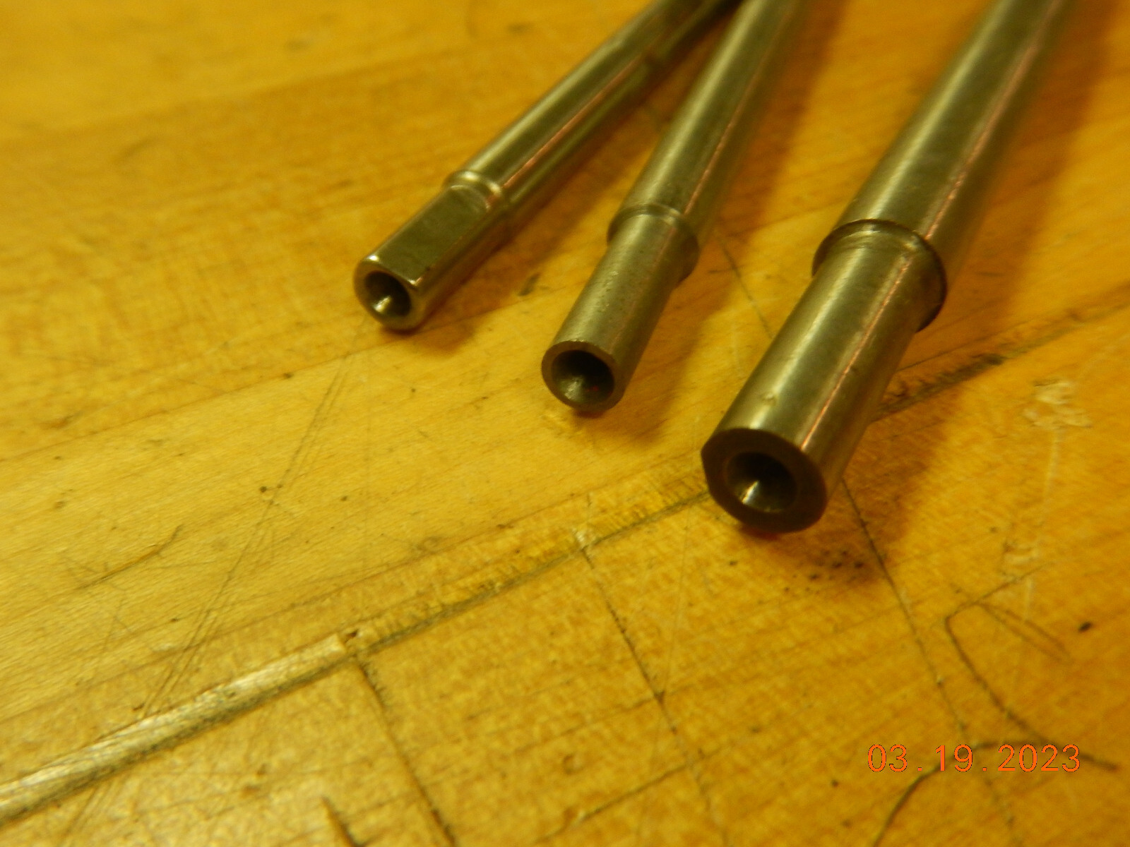 3 GRINDING METAL LATHE MANDRELS BROWN AND SHARPE NO NAME 1/4 3/8