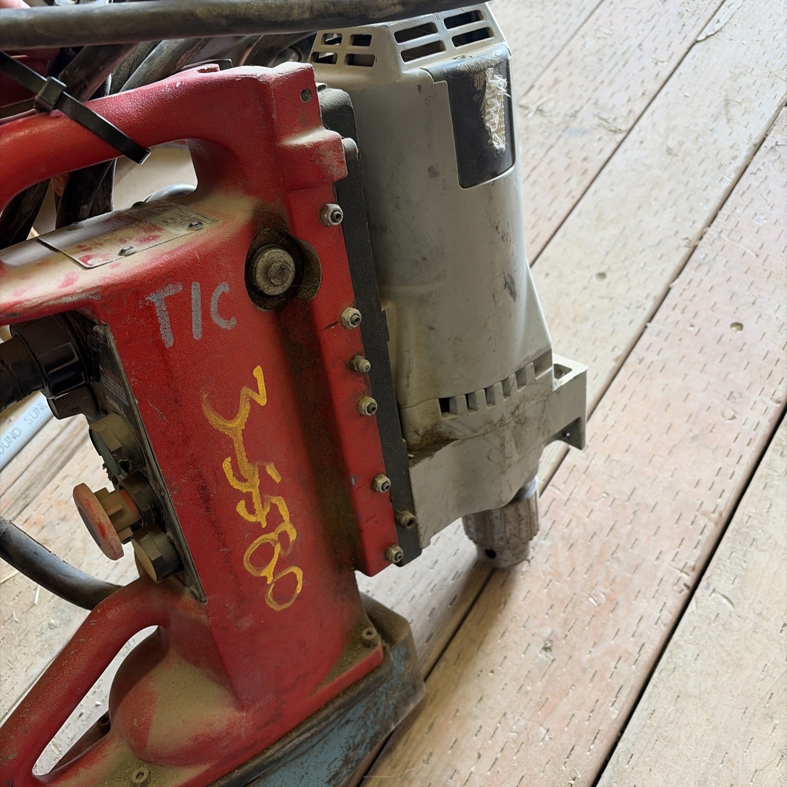 🇺🇸Milwaukee 4203 Drill Press Base 4262-1 Electromagnetic Drill Motor