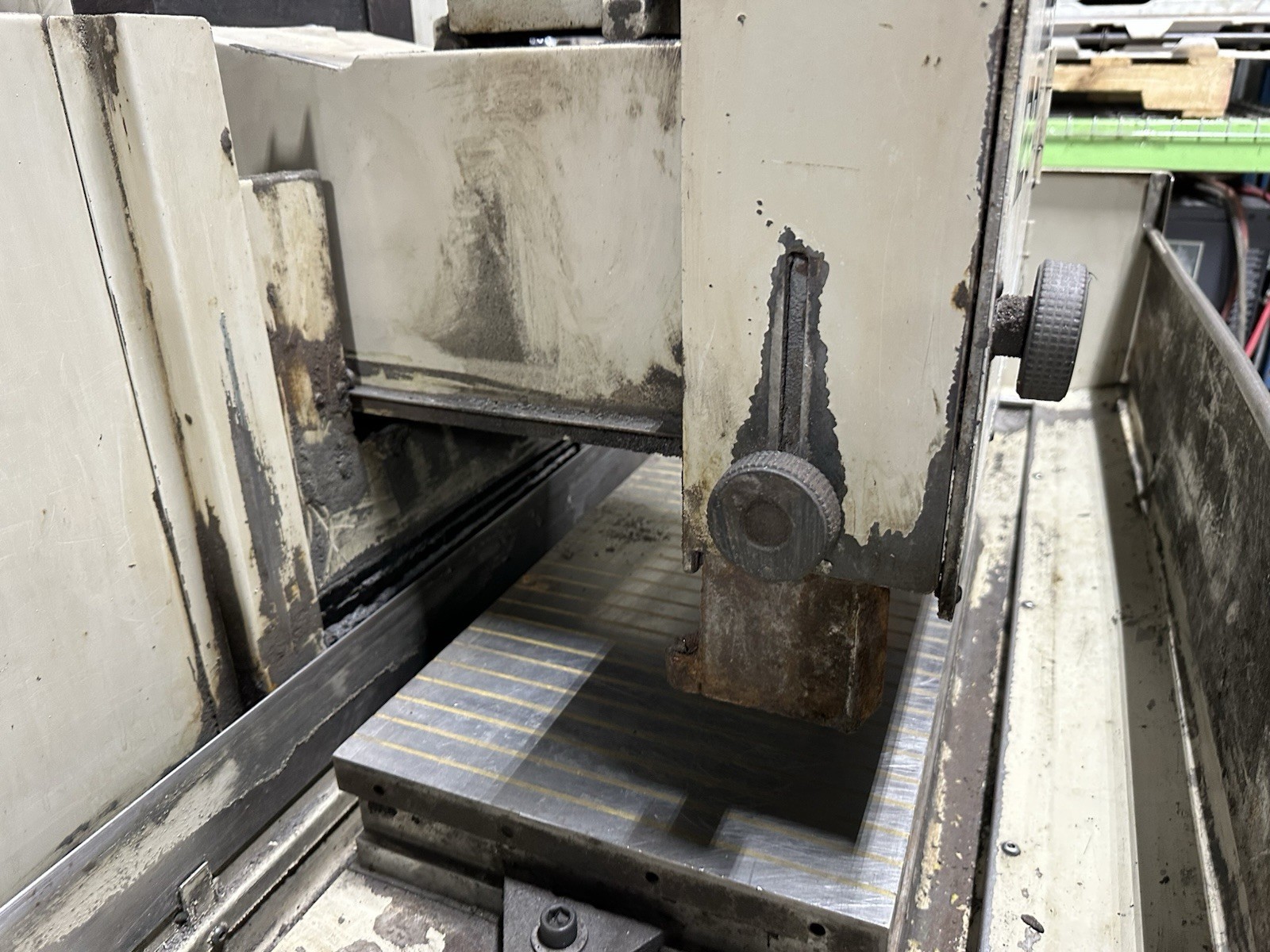 OKAMOTO ACC-12.24ST 12″ x 24″ HYDRAULIC SURFACE GRINDER