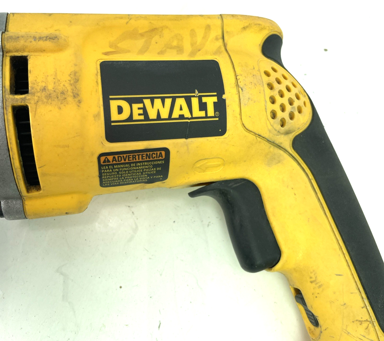 DEWALT DW890 Corded Heavy-Duty 18 Gauge Corded Swivel Head Sheet Metal Shears