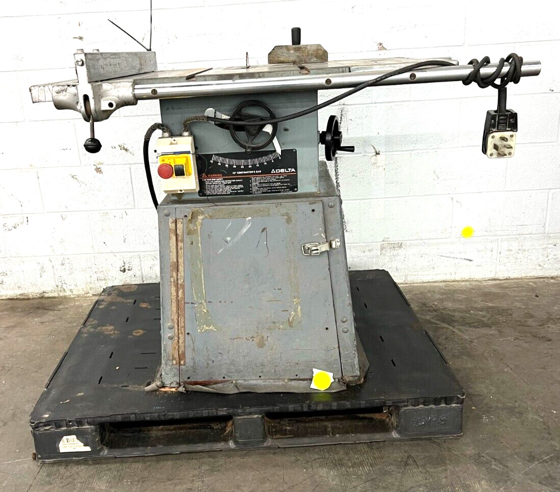 DELTA 90F37752 10″ CONTRACTOR SAW WITH A DAYTON MOTOR HP 3 FRAME 56HZ RPM 3450