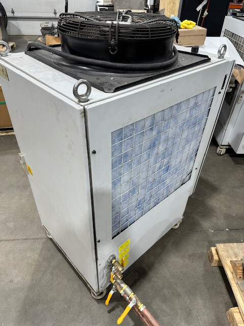 IPG YLS-2000 Ytterbium Fiber Laser CHILLER INCLUDED!