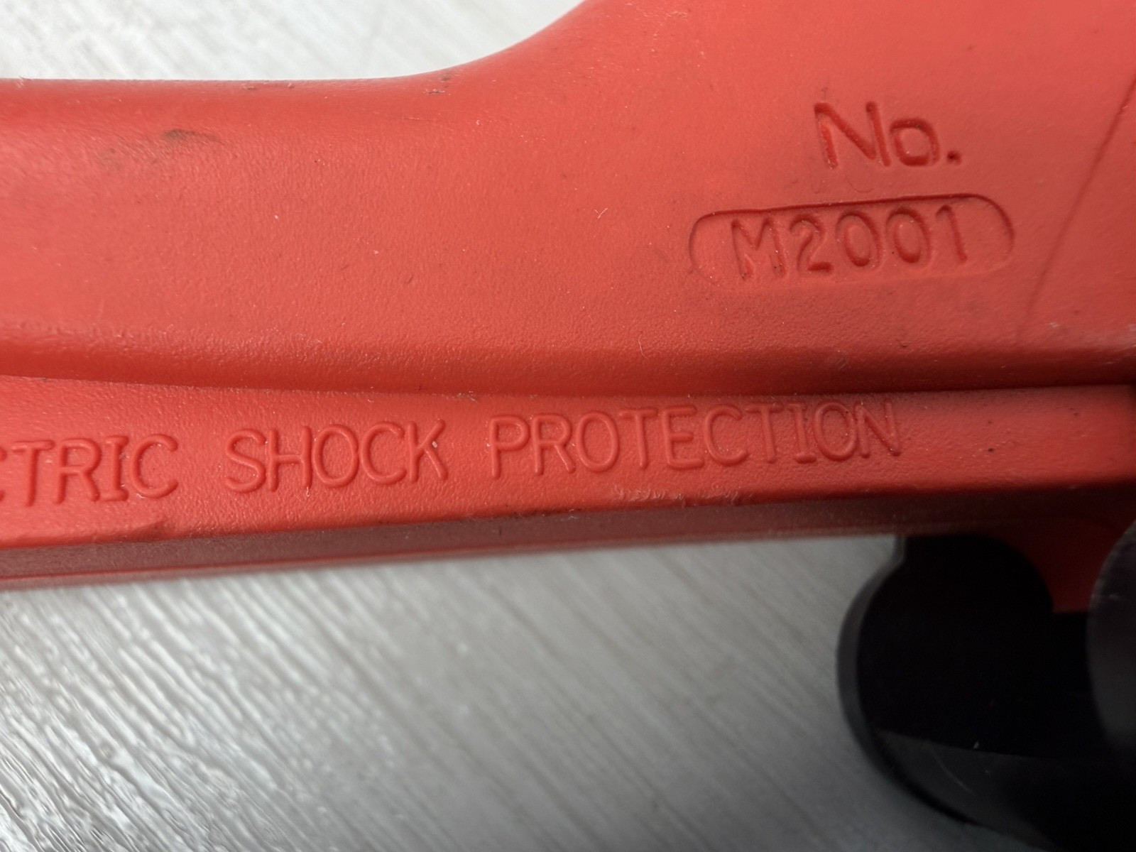Malco M2001 Max 2000 Aviation Snips Left Cut 1-3/8in Cut USA Made