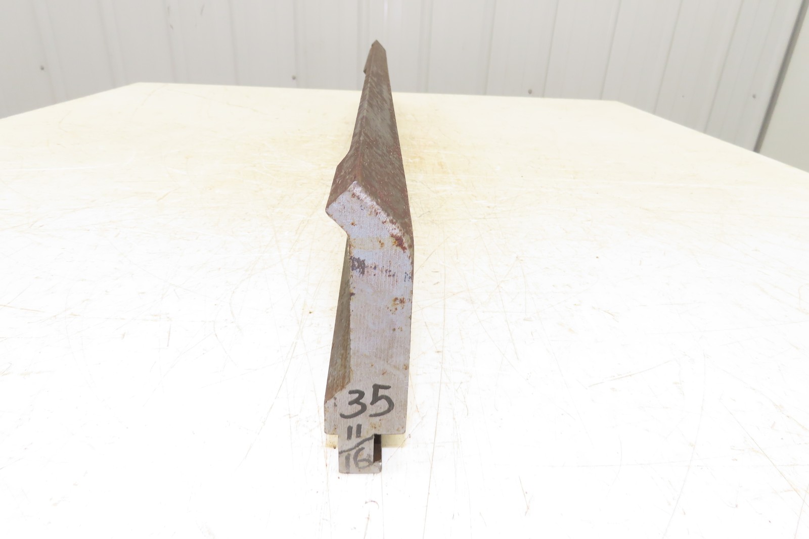 Press Brake Gooseneck Punch Die 35-3/4″ L 90° V 1/2″ Finger 3-5/8″ H Safety Tan
