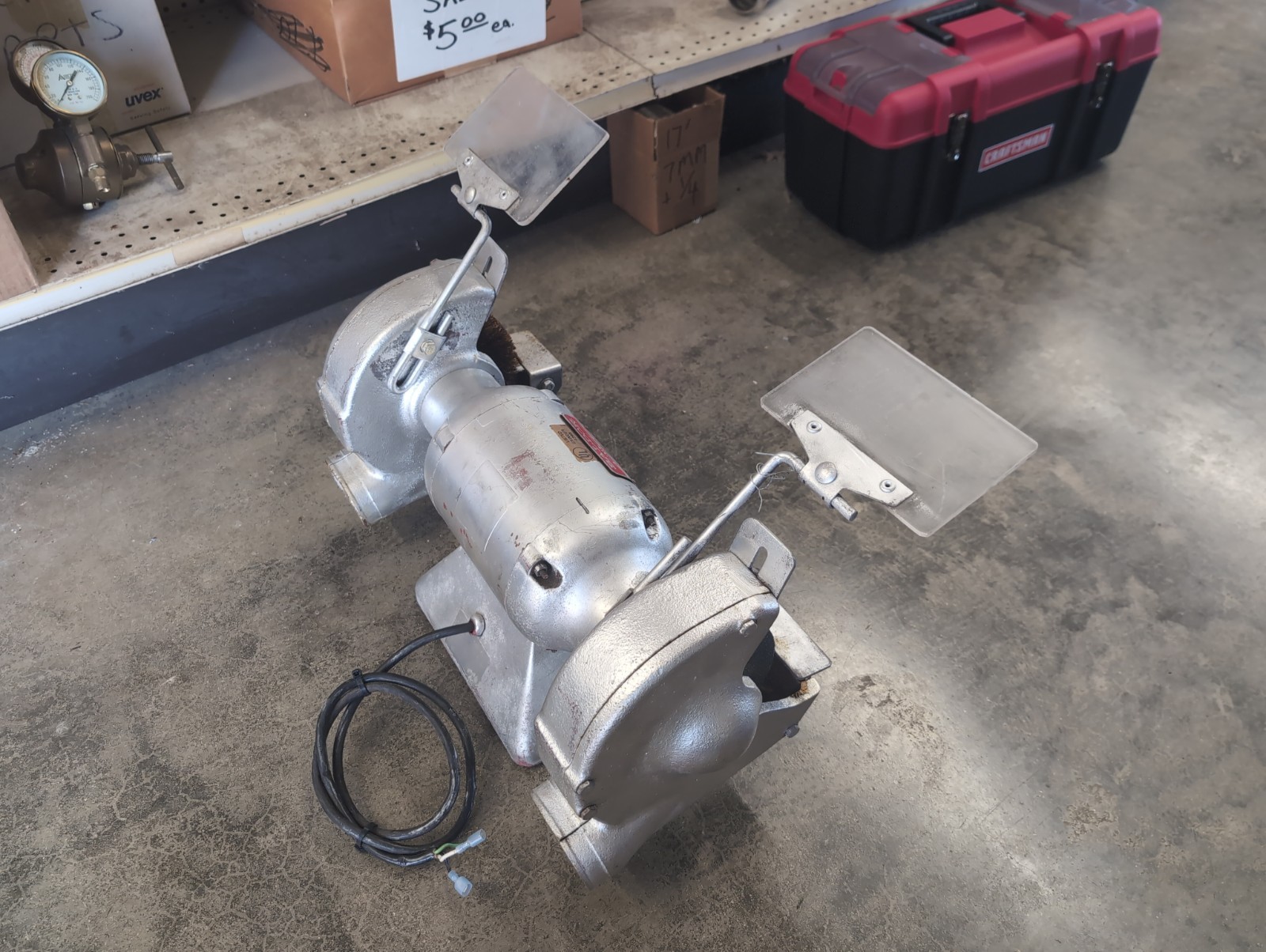 Baldor 7″ Bench Grinder- 762RE 1/2 H.P. 115V 3600 RPM