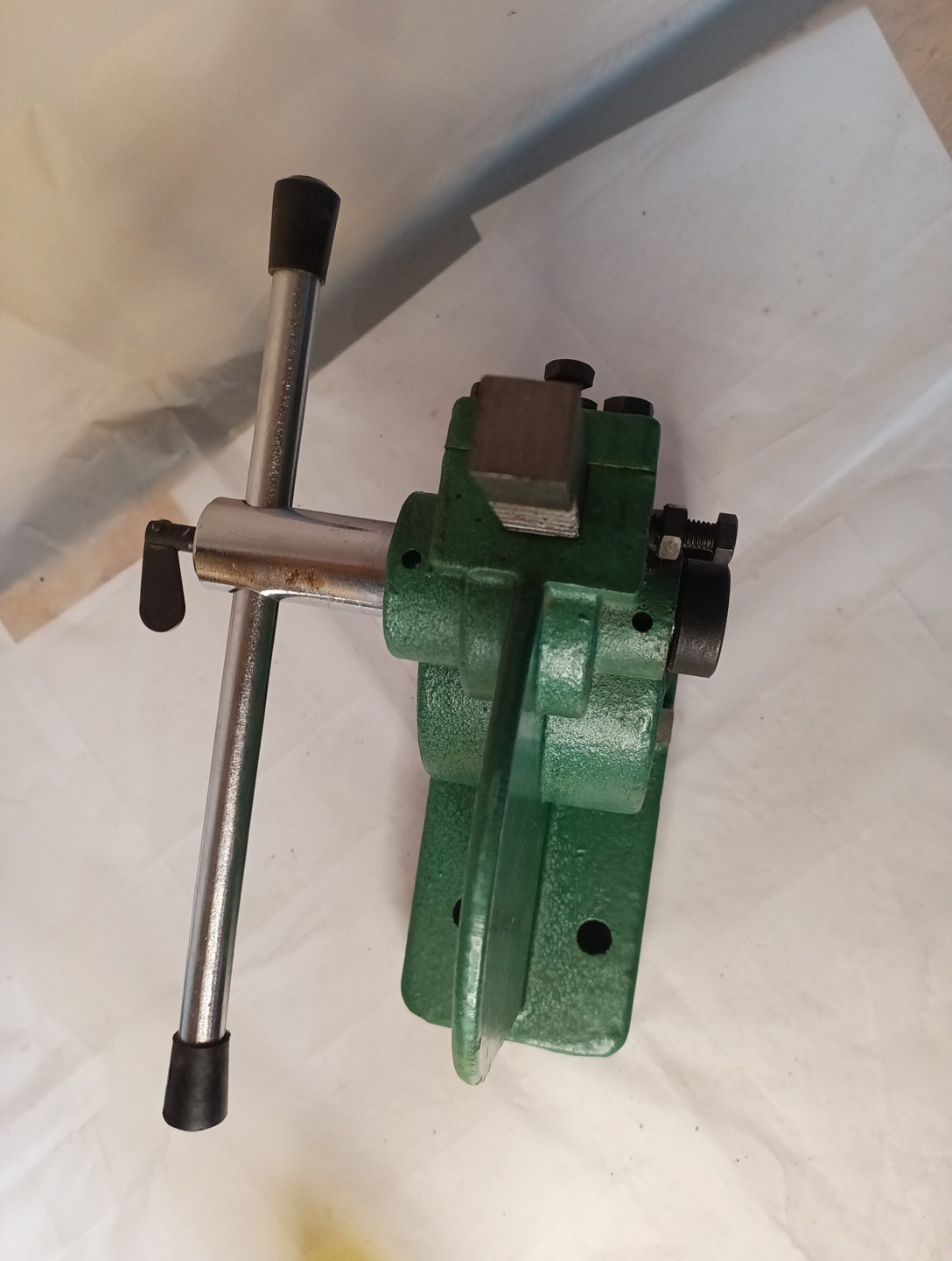 Lightly Used Green 1/2 Ton Model No. 0 Arbor Press