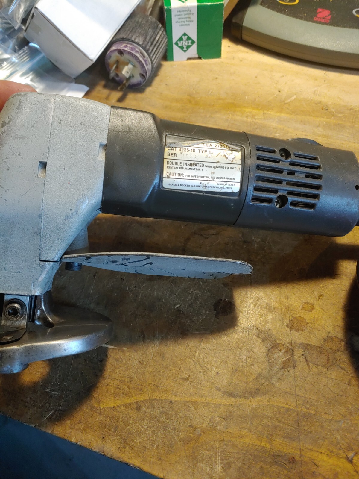 Black & Decker Industrial 3225 Heavy Duty 14 Gauge USA