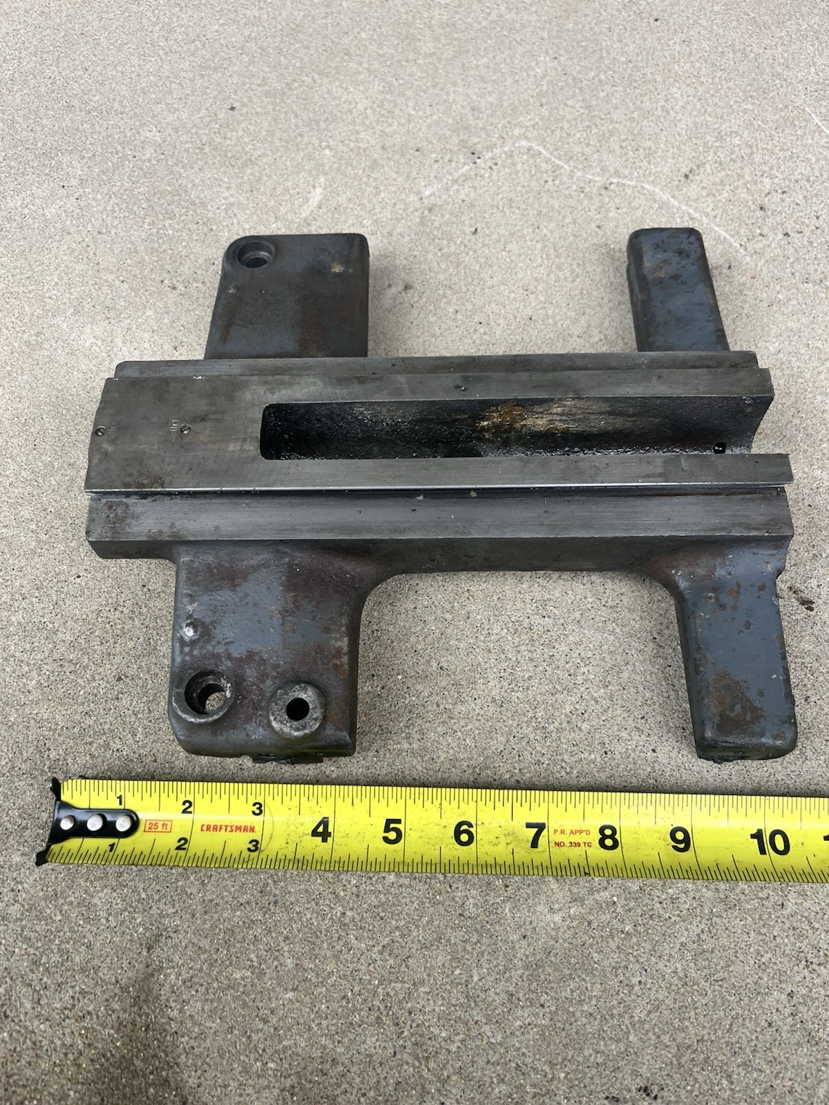 Atlas Craftsman 10″ Or 12” Lathe 10F-9 Saddle with Gib – CASTING ONLY