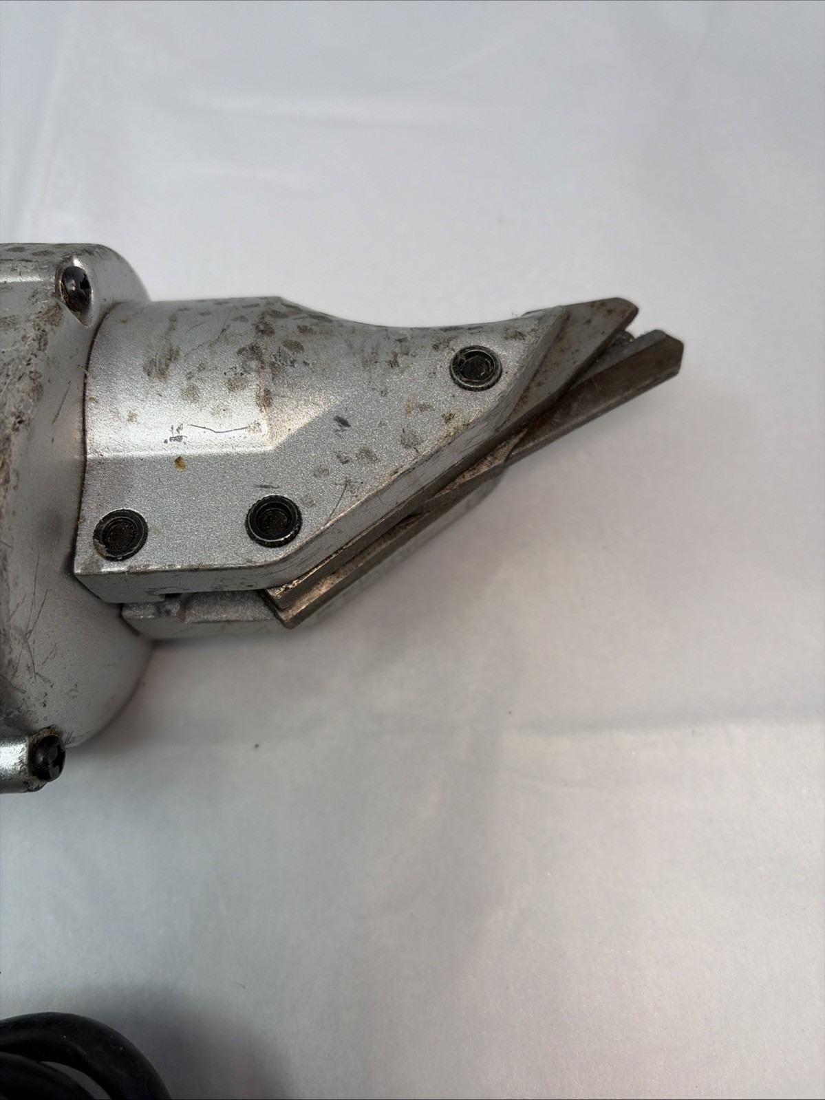 chicago Electric 14 gauge Swivel Head Shear Variable Speed 4 Amp Heavy Duty
