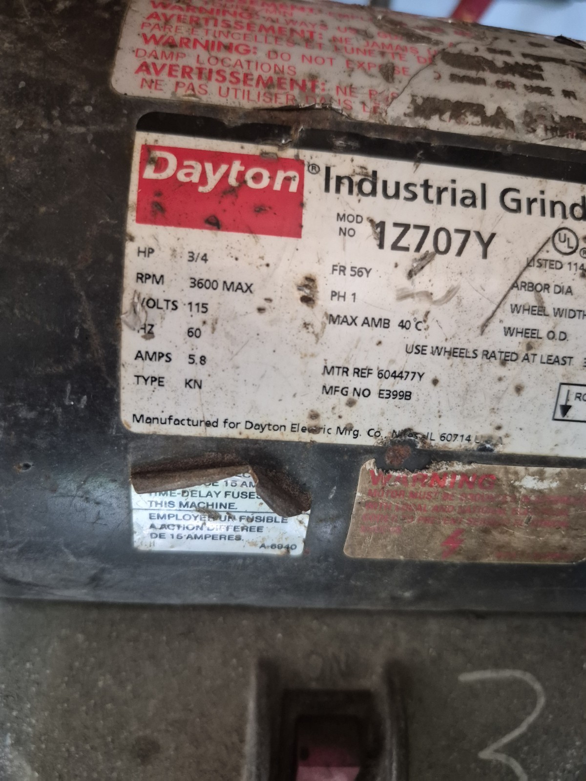 DAYTON INDUSTRIAL GRINDER 1Z707Y 3/4 HP 3600 MAX RPM 115 VOLT 5.8 AMP 8″ WHEEL
