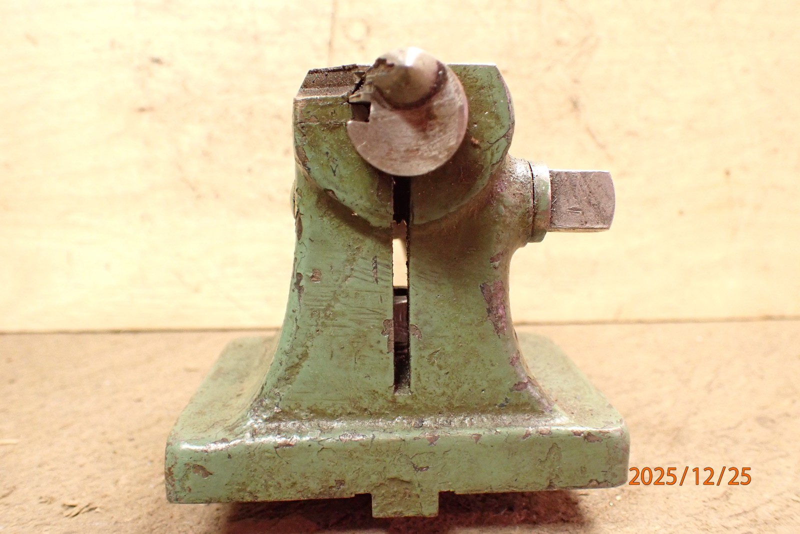 VINTAGE SMALL MACHINIST TAILSTOCK ASSEMBLY POSSIBLE GRINDING GRINDER TOOLING