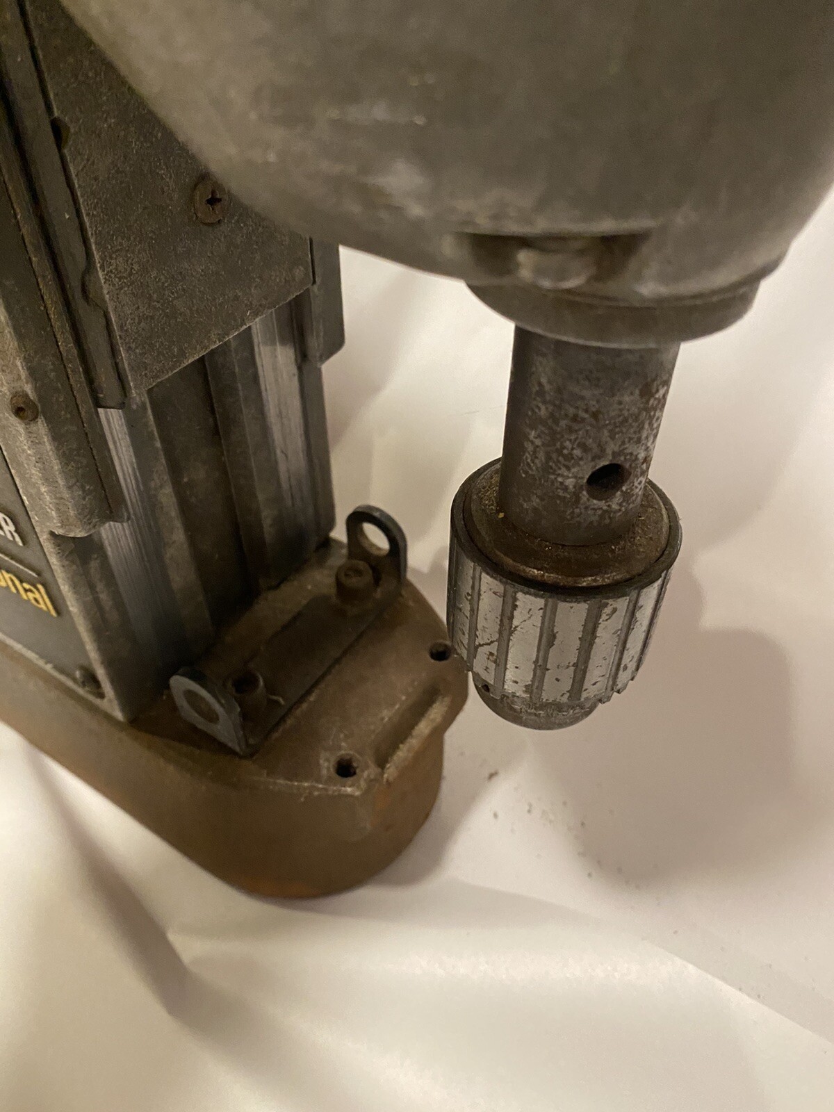 Black And Decker 1/2 Magnetic Drill Press #1557 Works