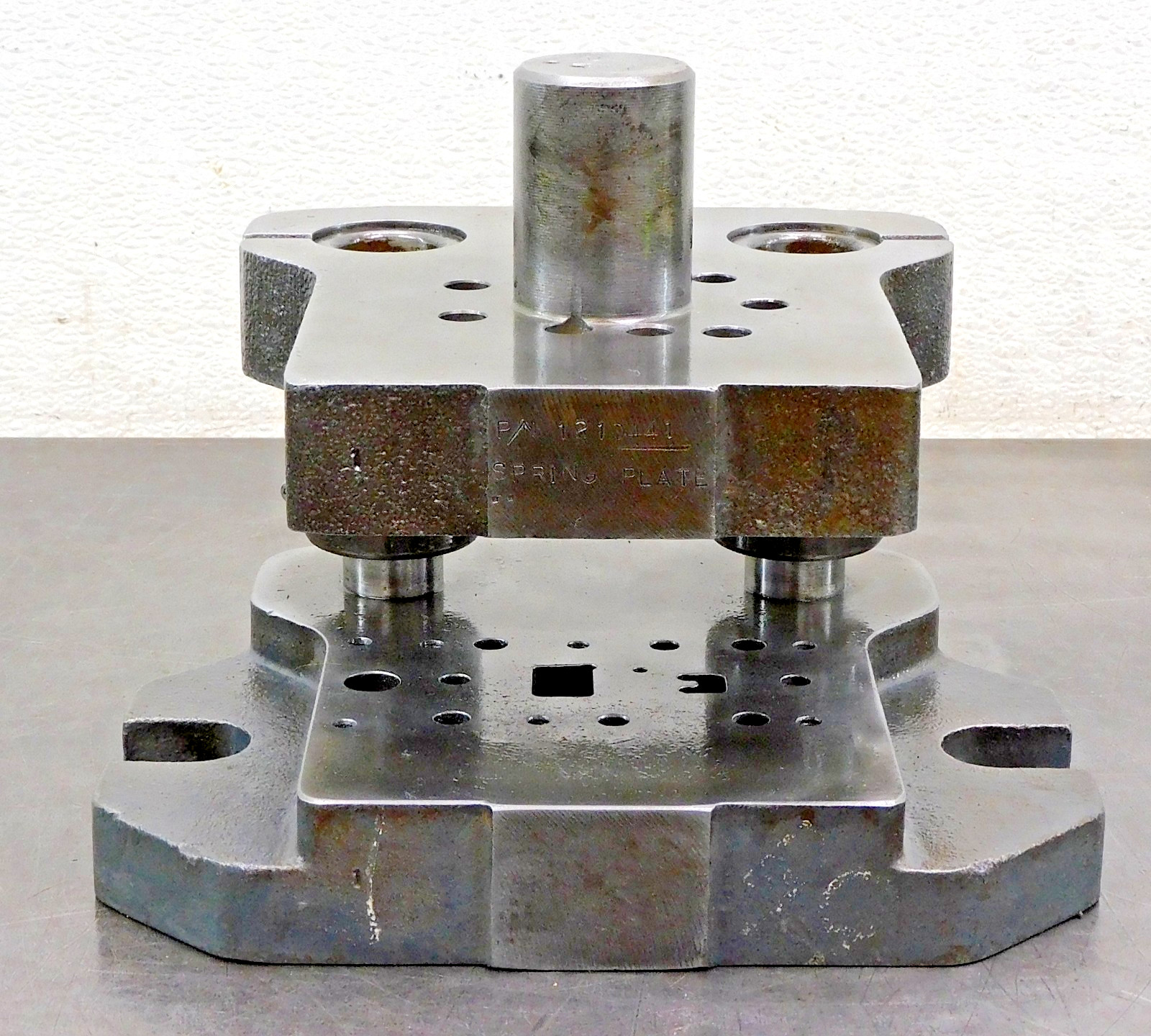 Precision Die Set Pneumatic Punch Press 1″ Post Fits Bench Press Stamping Die