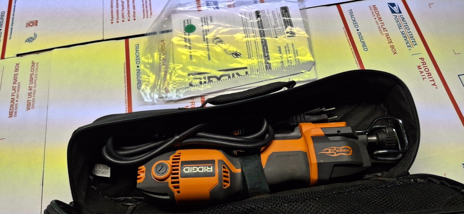 Ridgid R3030 One Handed Reciprocating Saw with carrying case 120V 60Hz H7