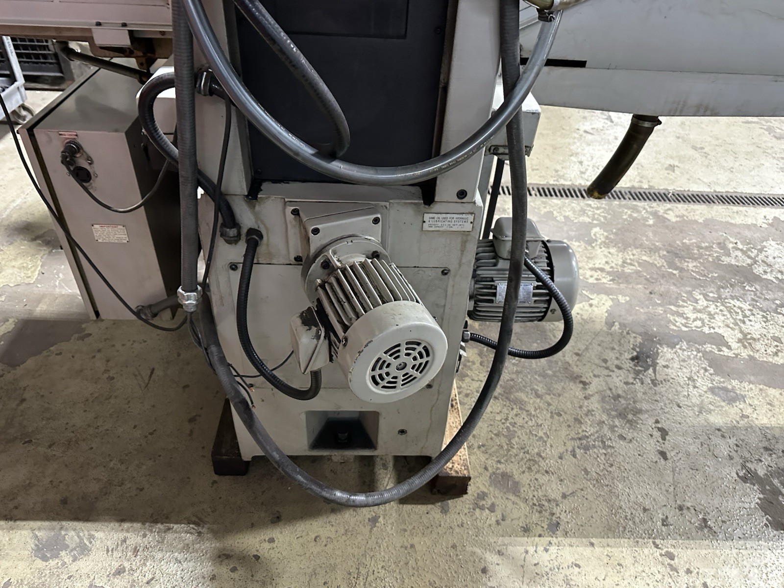 OKAMOTO ACC-12.24ST 12″ x 24″ HYDRAULIC SURFACE GRINDER