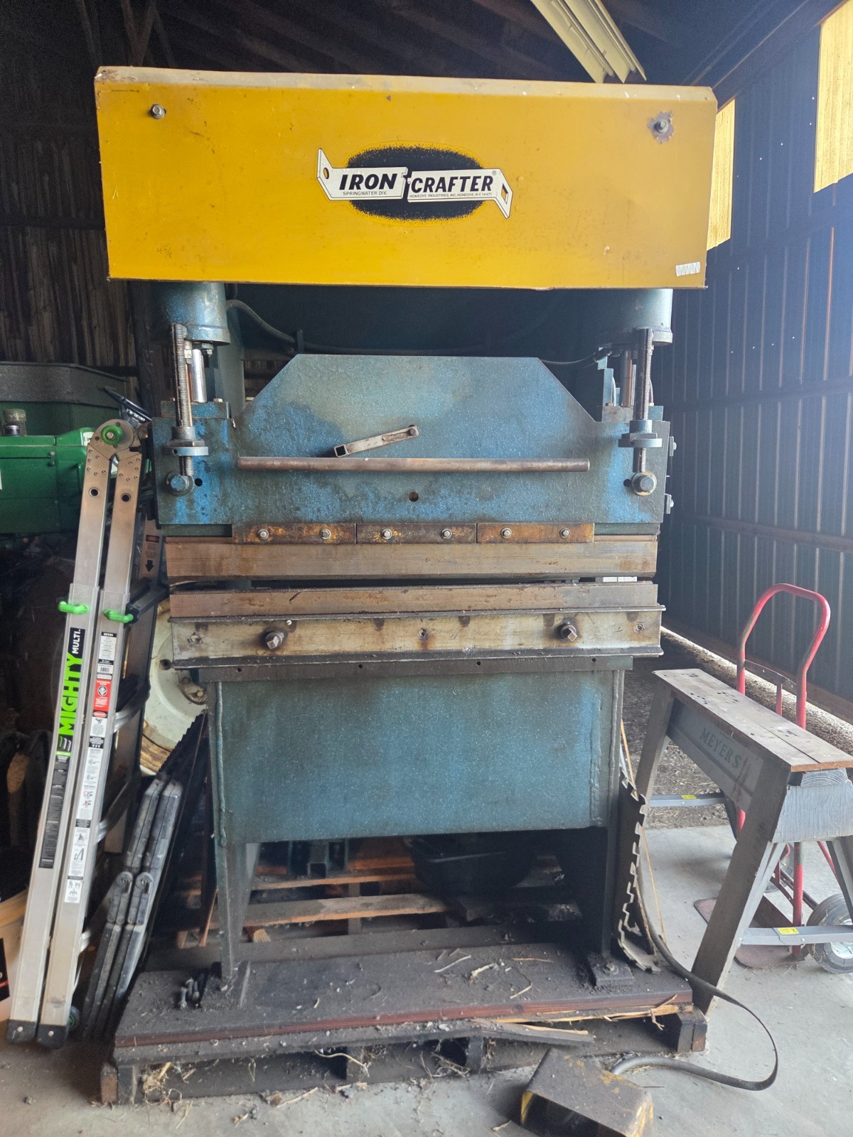 Iron Crafter 48″ Hydraulic Press Brake
