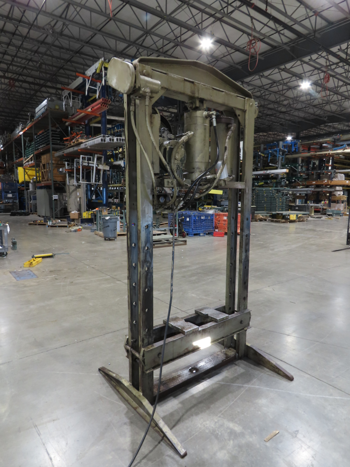 Hydraulic Press 20 Ton H Frame 120V Powered Pump Double Acting Cylinder