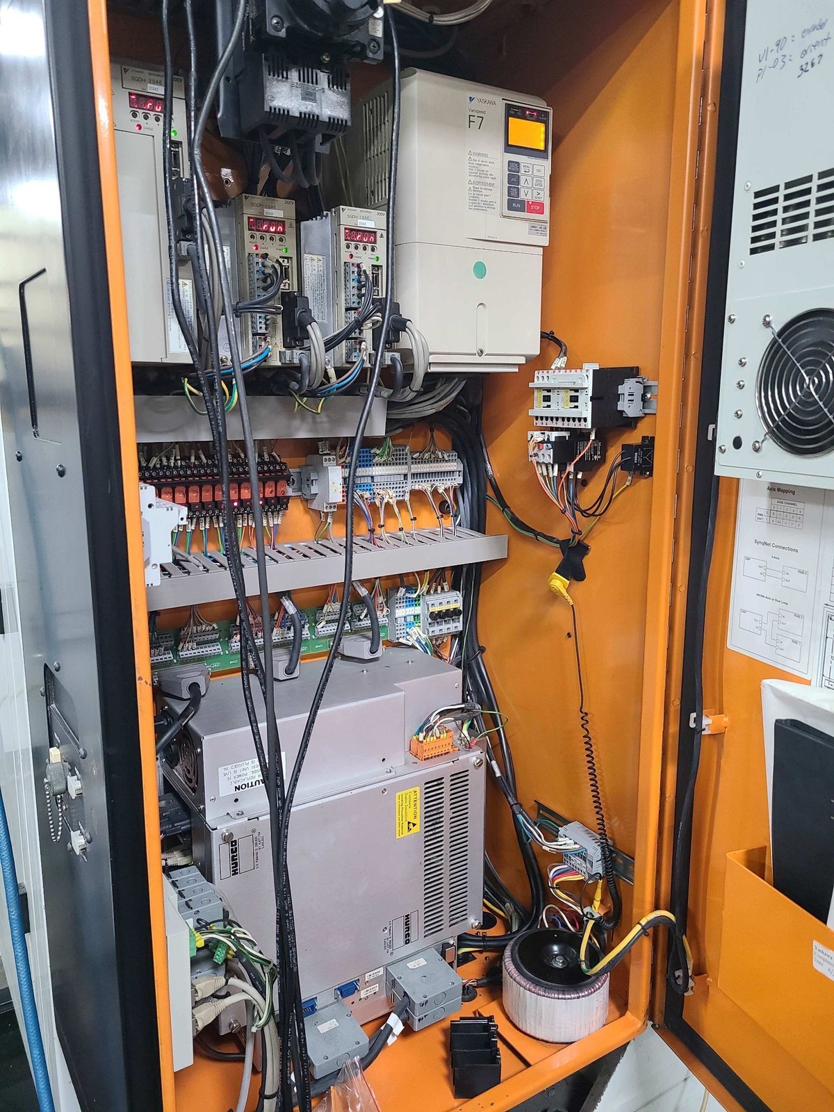 2006 HURCO VM1