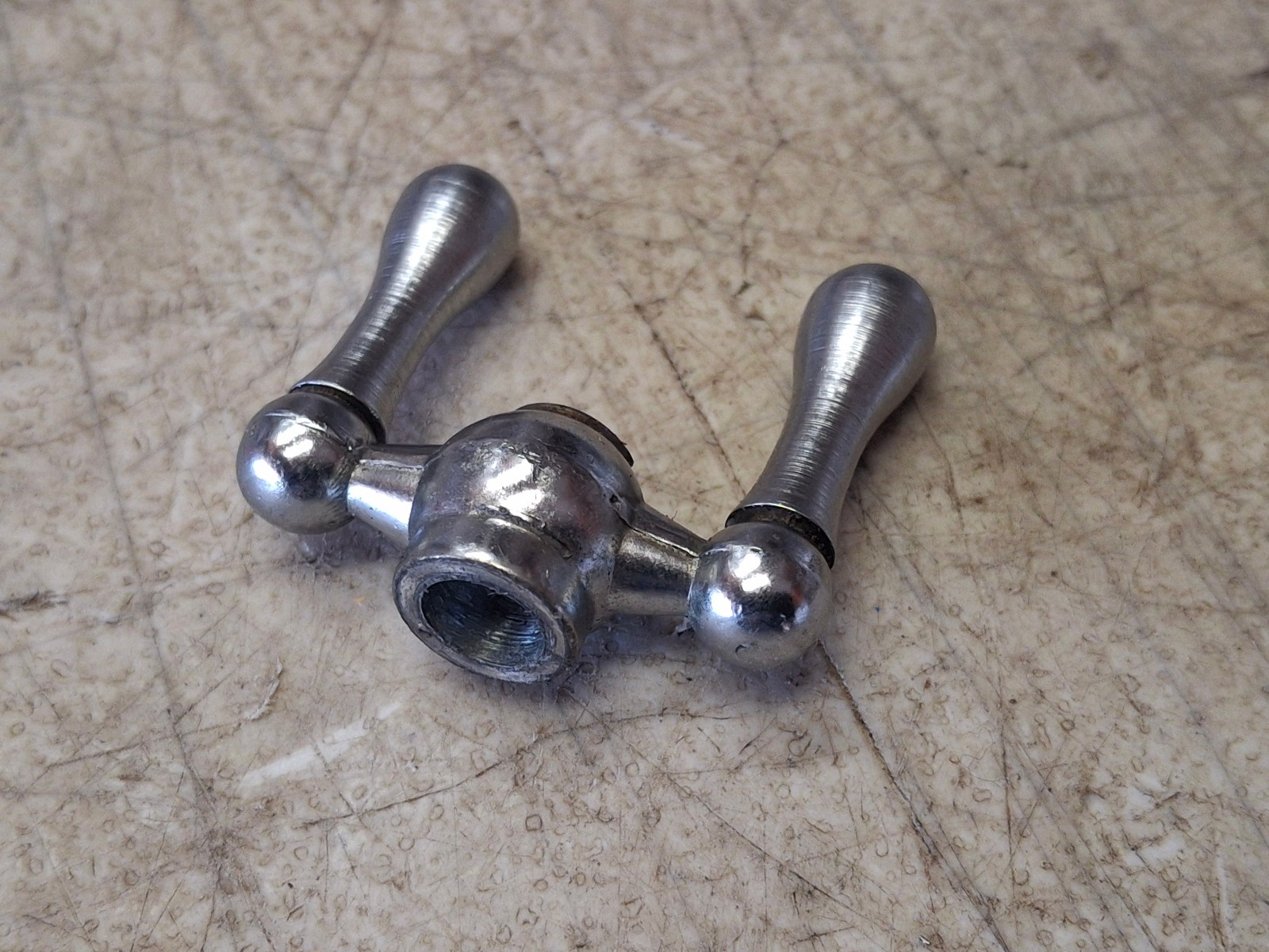 Atlas Craftsman 618 101 6″ Lathe Carriage Saddle Cross Slide Screw Crank Handle
