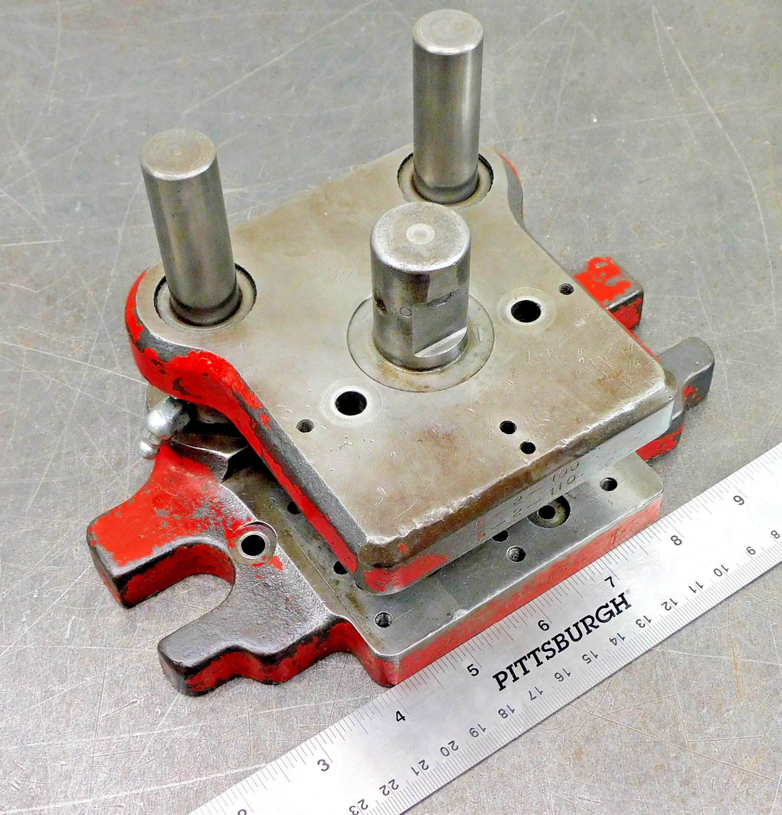 Unbranded Precision Die Set Pneumatic Punch Press 11/16″ post