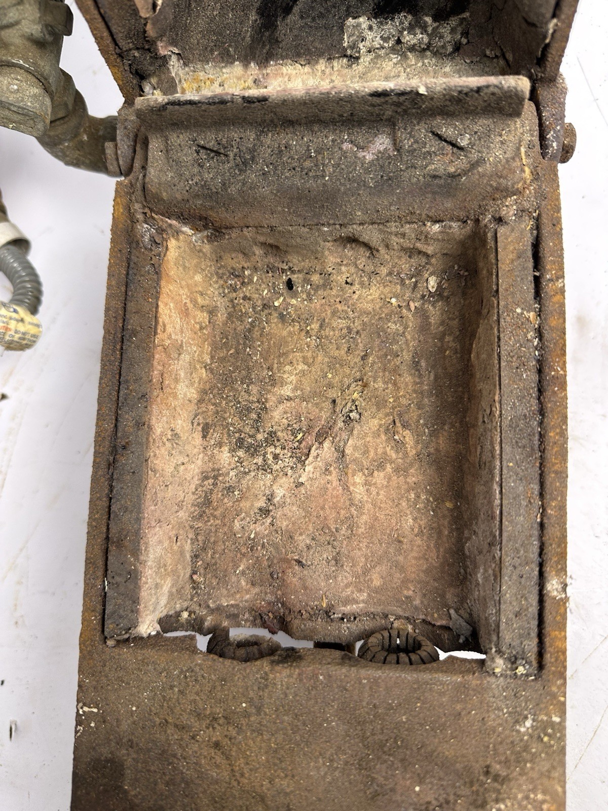 Vintage Johnson No 101 Bench Furnace Cast Iron Gas Forge Blacksmith 1930-1940s