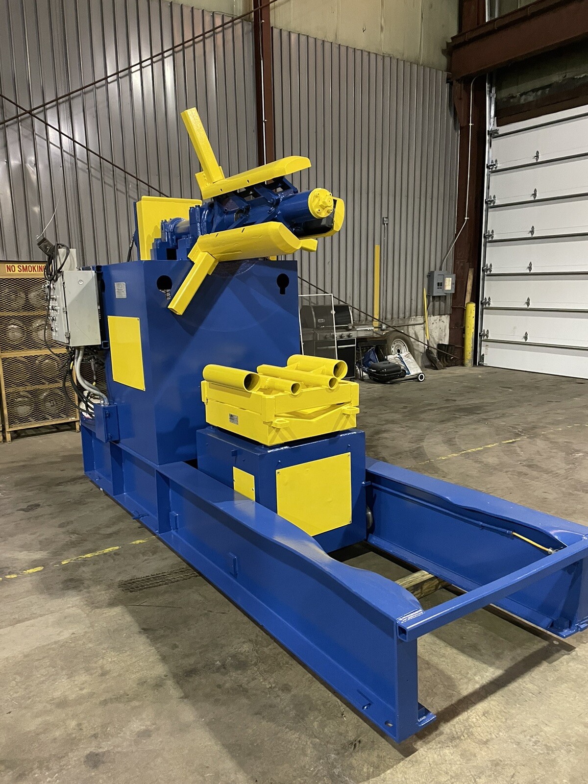 DALLAS 10,000 LBS. COIL REEL WITH CAR