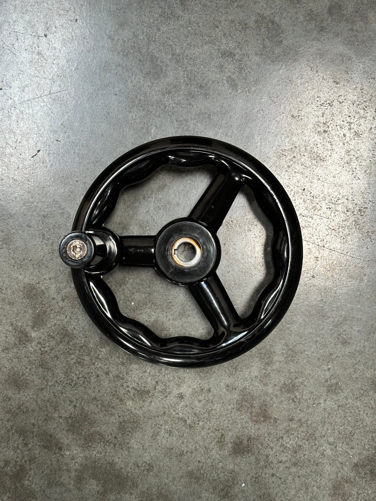 8″ 3-SPOKE MACHINIST HANDWHEEL CRANK FOR MILLING MACHINE, LATHE, GRINDER, DRILL