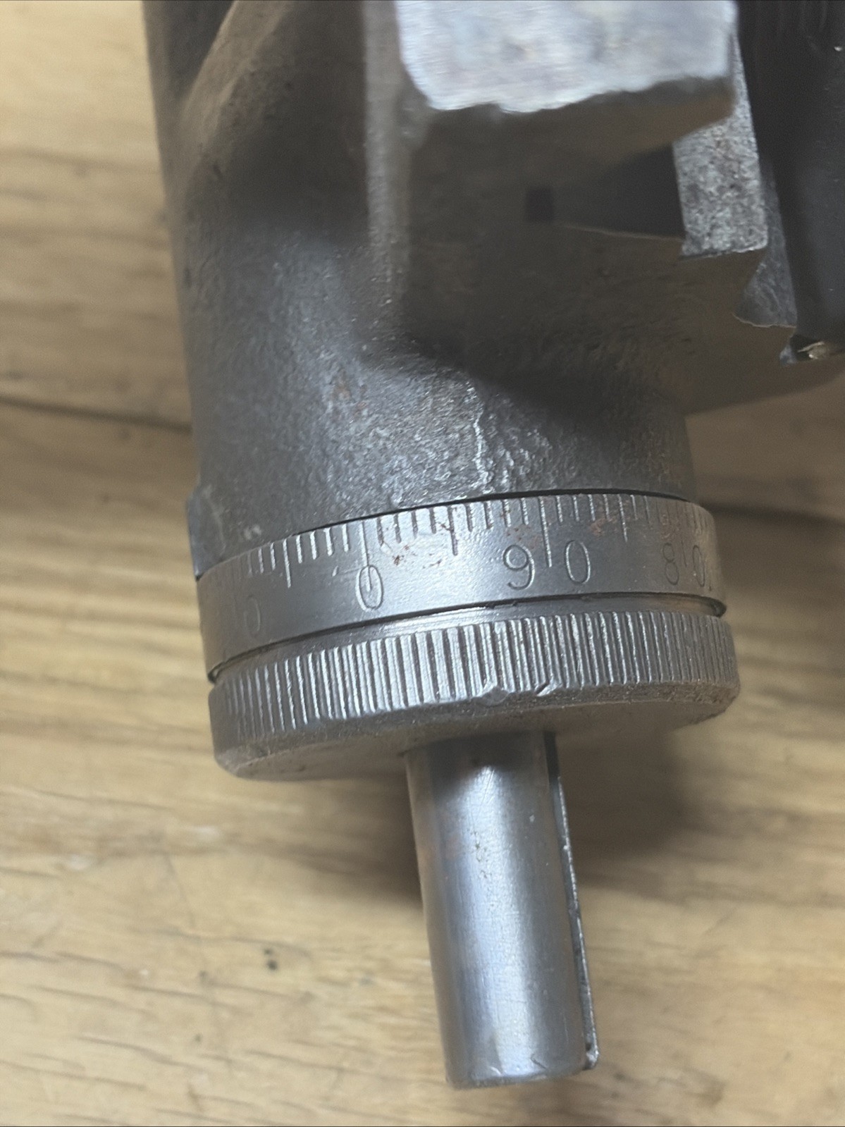 Clausing 5900 Series 12” Micrometer Stop